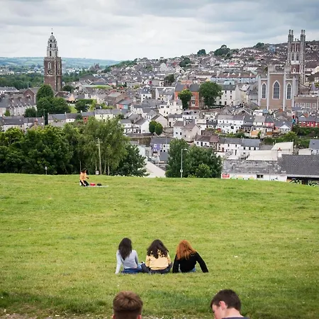 Hostel Sheilas Tourist