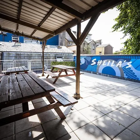 Hostel Sheilas Tourist