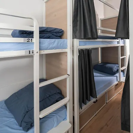 Hostel Sheilas Tourist