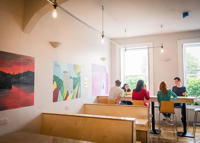 Hostal Sheilas Tourist