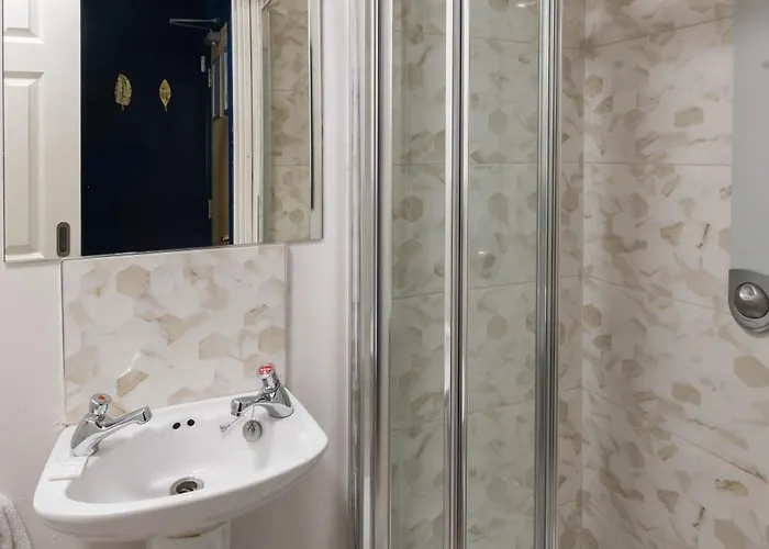 Sheilas Tourist אכסניה קורק