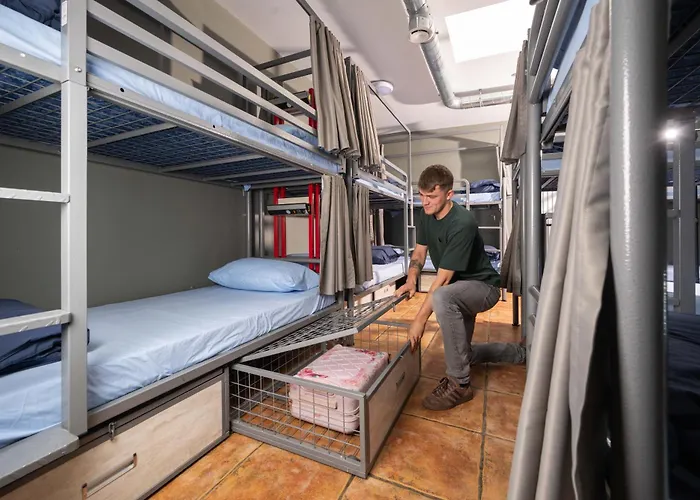 Sheilas Tourist אכסניה קורק